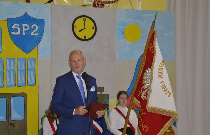 Nie zabrakło też chwili
powagi, podczas której wspominano rocznicę wybuchu II wojny światowej. .