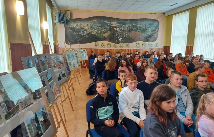 28 września w naszej szkole został  podsumowany Konkurs Fotograficzny 