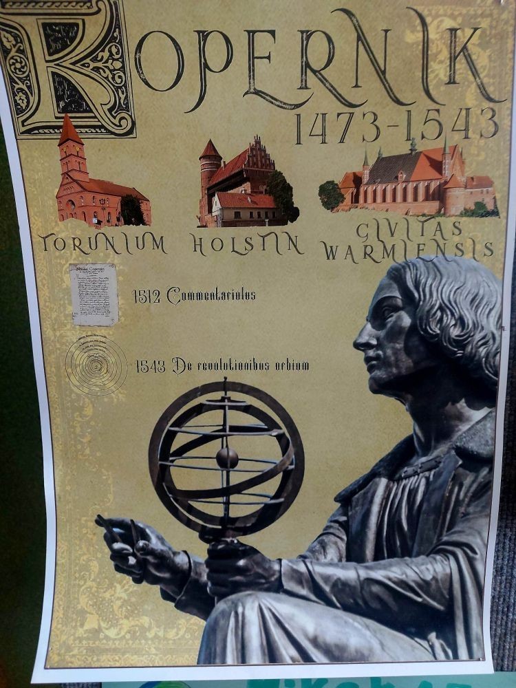 Rok 2023 został ustanowiony Rokiem Mikołaja Kopernika w 550. rocznicę jego urodzin. Odkrywamy  wiedzę na temat dokonań genialnego astronoma w ramach Akcji społeczno-edukacyjnej „Konwalia”. Inspiracją do zorganizowania akcji o nazwie 