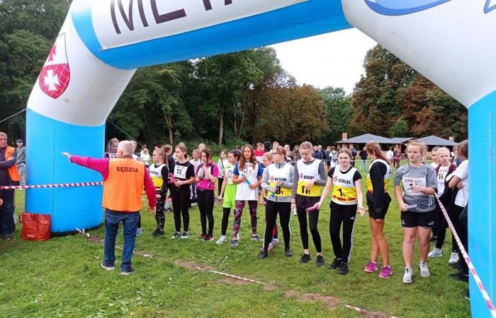 Sztafetowe Biegi Przełajowe