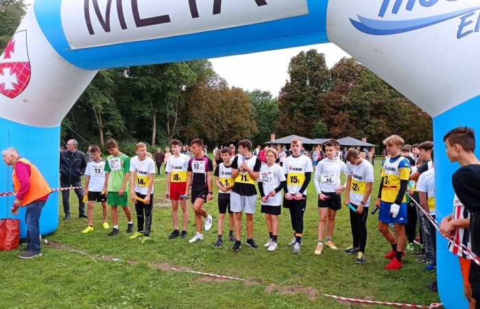 Sztafetowe Biegi Przełajowe