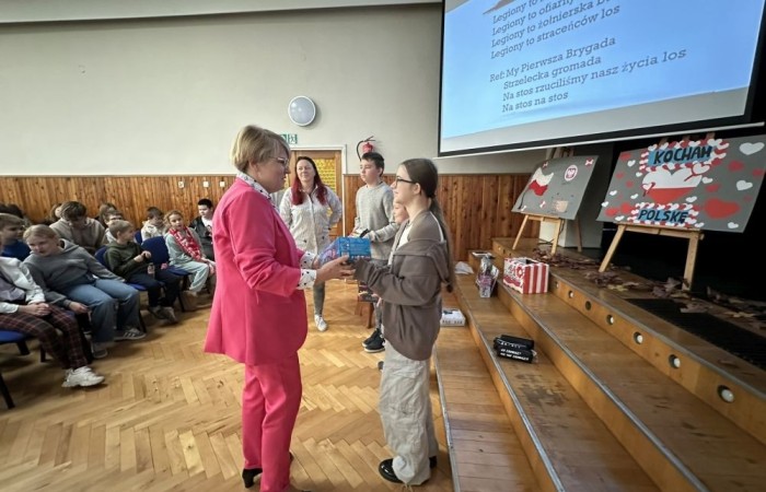 Święto Odzyskania Niepodległości ma dla nas szczególne znaczenie. W tym roku postanowiliśmy to wydarzenie uczcić w wyjątkowy sposób - organizując 