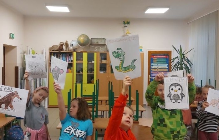 To jest lew? - Poznajemy dzikie zwierzęta. Nauka słówek i do tego świetna zabawa!