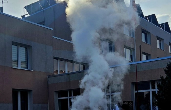 Dnia 21 marca, klasy ósme miały okazję odwiedzić Zespół Szkół Techniczno-Ekonomicznych w Pasłęku podczas organizowanych przez szkołę dni otwartych. Uczniowie zapoznali się z ofertą edukacyjną placówki, w tym z kierunkami technicznymi i ekonomicznymi. W trakcie wizyty odbyły się prezentacje zawodów, takich jak technik agrobiznesu, technik ekonomista czy technik mechanik, które cieszyły się dużym zainteresowaniem. Młodzież miała również możliwość zwiedzenia pracowni przedmiotowych, gdzie prowadzona jest nauka praktyczna. Dni otwarte to doskonała okazja, aby przyszli uczniowie mogli lepiej poznać ofertę szkoły i podjąć świadomą decyzję o dalszej edukacji. 