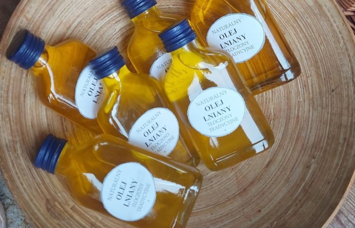 Kolejny dzień w Olsztynku pełen wrażeń za nami. Dzisiaj uczniowie odwiedzili wystawę malarstwa Janusza Oskara Knorowskiego 