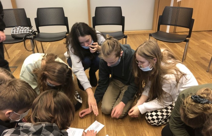 W dniach 9-11 grudnia 2021 uczniowie klas 7b i 7c uczestniczyli w wycieczce do stolicy Polski w ramach projektu Ministerstwa Edukacji i Nauki 