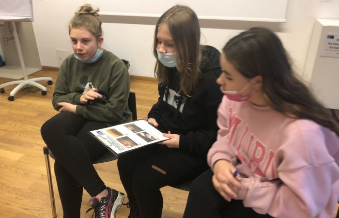 W dniach 9-11 grudnia 2021 uczniowie klas 7b i 7c uczestniczyli w wycieczce do stolicy Polski w ramach projektu Ministerstwa Edukacji i Nauki 