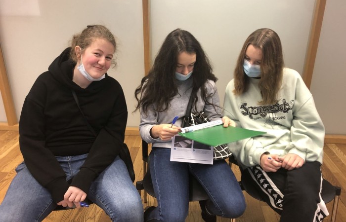 W dniach 9-11 grudnia 2021 uczniowie klas 7b i 7c uczestniczyli w wycieczce do stolicy Polski w ramach projektu Ministerstwa Edukacji i Nauki 