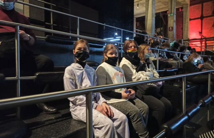 W dniach 9-11 grudnia 2021 uczniowie klas 7b i 7c uczestniczyli w wycieczce do stolicy Polski w ramach projektu Ministerstwa Edukacji i Nauki 