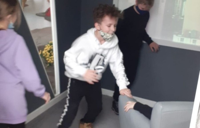 	14 grudnia 2021 uczniowie klas IIIa i IIIb uczestniczyli w wycieczce do Gdyni w ramach projektu Ministerstwa Edukacji i Nauki ,,Poznaj Polskę