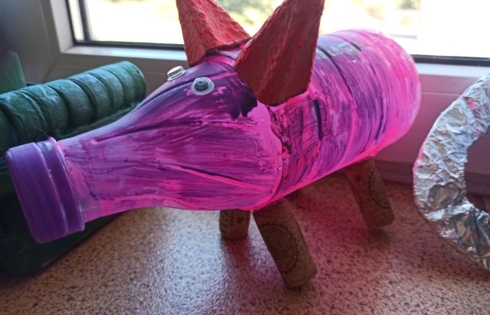 Z okazji Światowego Dnia Ziemi w naszej szkole odbyły się konkursy 
Matematyczny dla klas 4-8 