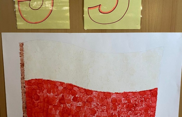 Flaga wykonana przez klasy 3